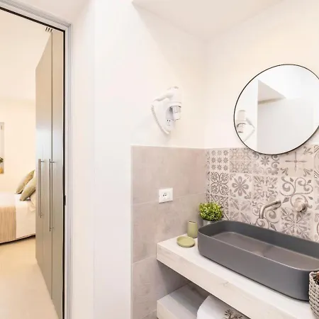 Ferienwohnung Coppa Carrubo Residenza Vieste Exterior foto