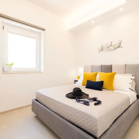 Ferienwohnung Coppa Carrubo Residenza Vieste Exterior foto