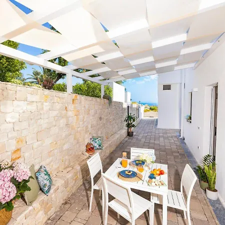 Ferienwohnung Coppa Carrubo Residenza Vieste Exterior foto